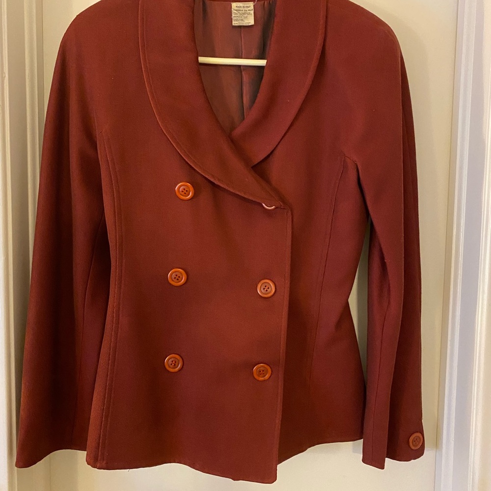 Gorgeous Romeo Gigli (?) burgundy peplum wool blazer circa mid 1980s. Sz 2
